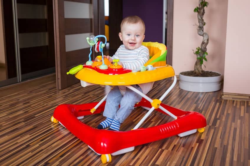 Hanger Trotteur musical marcheur évolutif aide marche pour enfants âges 6  mois+ à prix pas cher