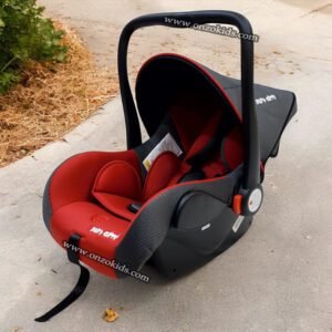 Maxi cosi avec bras plastique pour bébé - Baby Gaté - Gris et Rouge