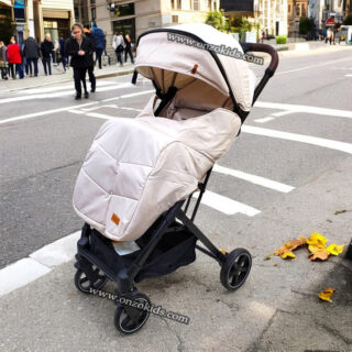 Poussette Compacte avec couvre jambe | kidilo