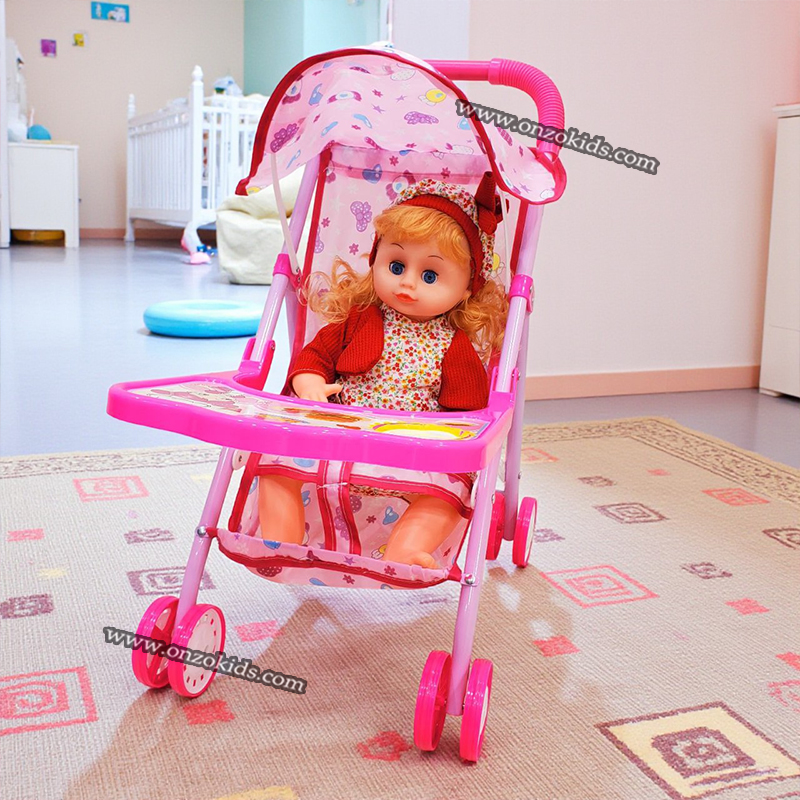 Poupée avec Poussette